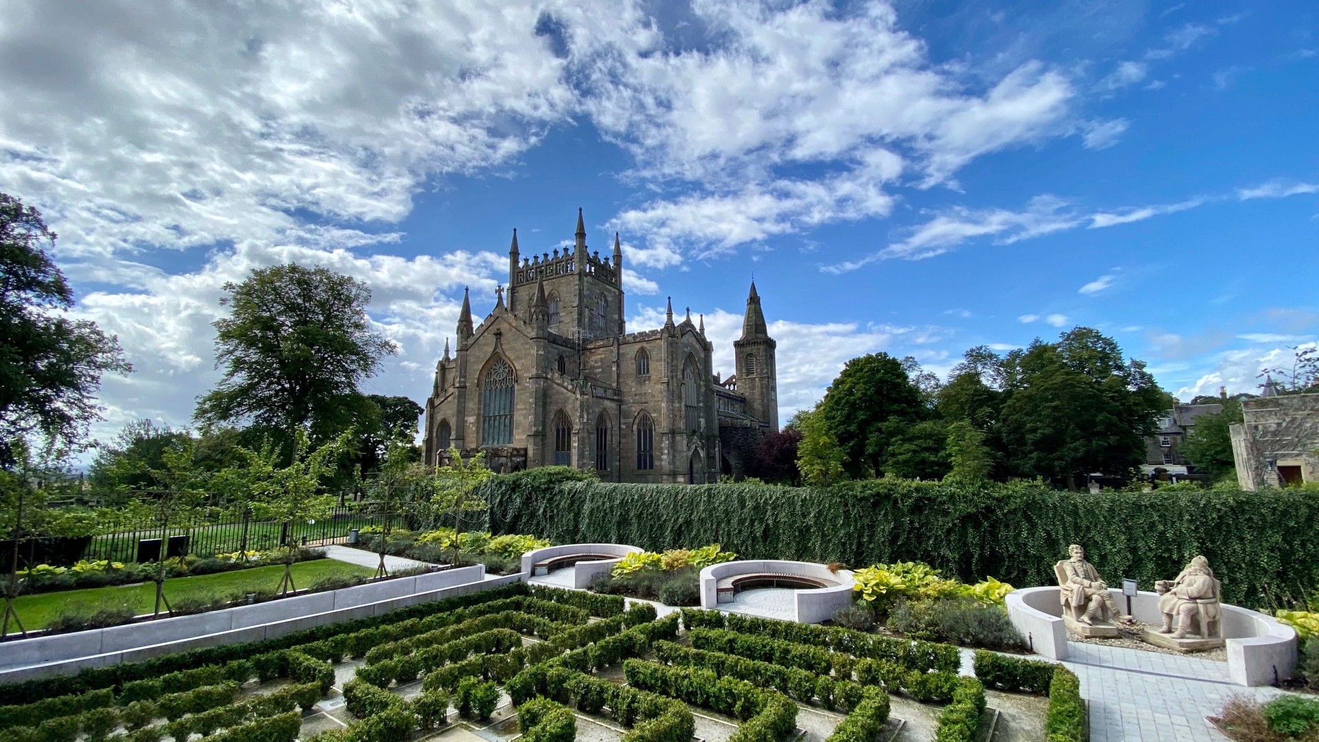 Learning Solutions Dunfermline’s new city status Bob Little